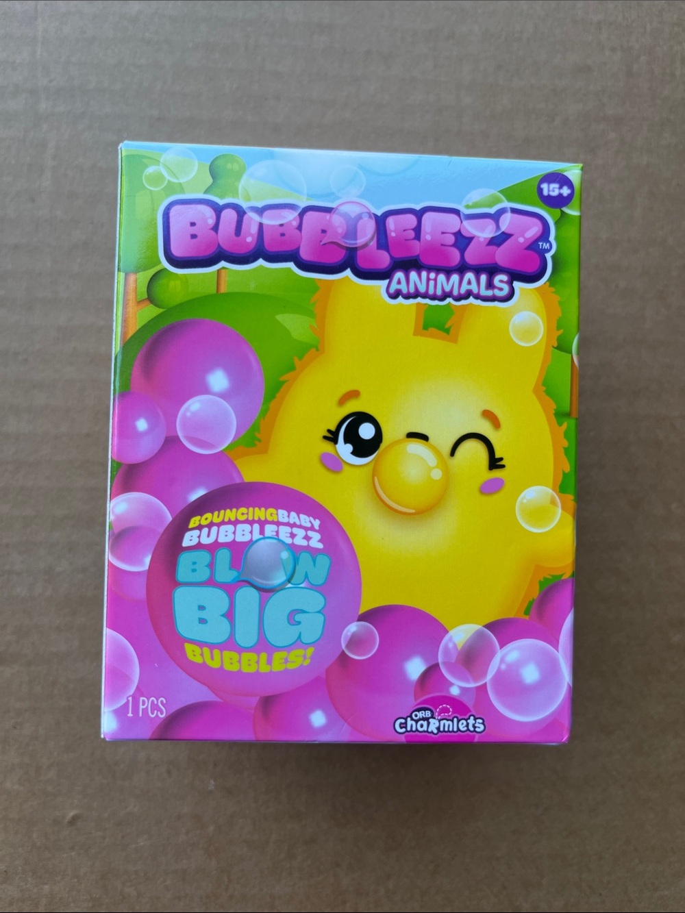 ORB Charmlets Bubbleezz Blow Big Bubbles! Toy Box - Yellow Character